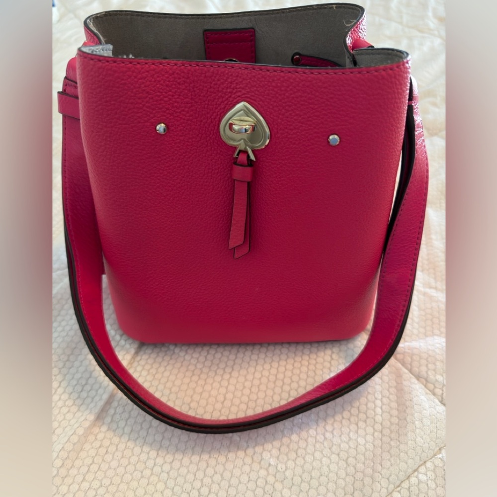 kate spade hot pink pebbled leather shoulder bag with tassel